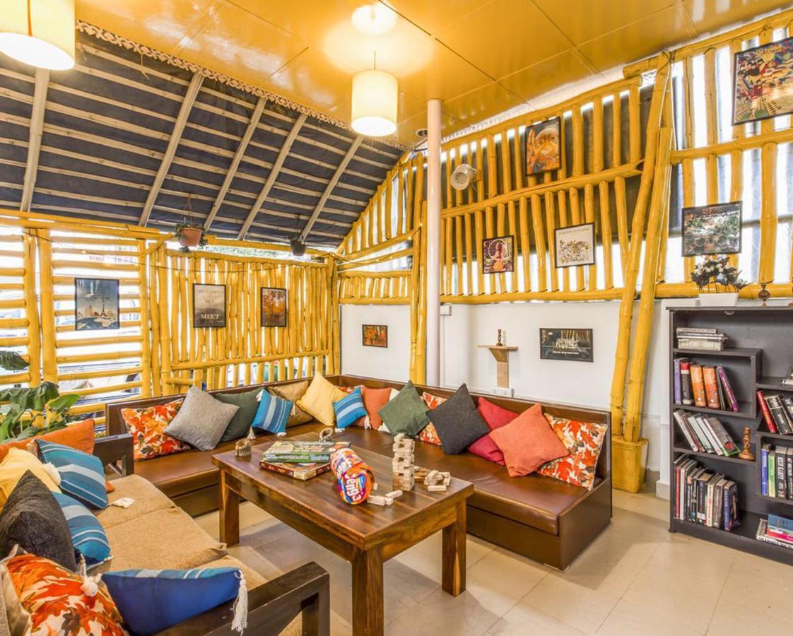 The Trippy Tribe Hostel Bir  Exterior photo