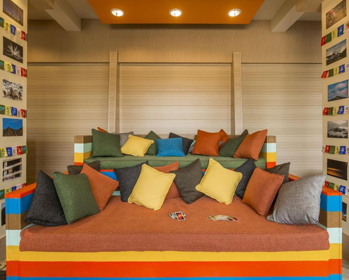 The Trippy Tribe Hostel Bir  Exterior photo