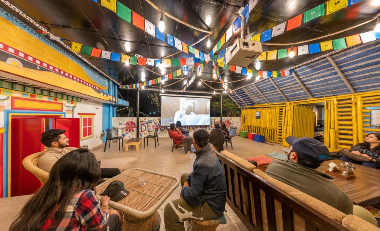The Trippy Tribe Hostel Bir  Exterior photo